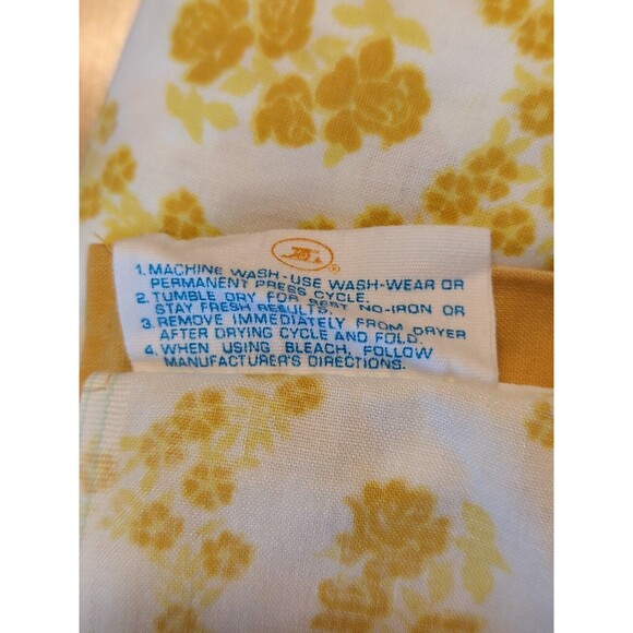 Cannon Royal Family Sheet Set Gold Floral Full Flat Sheet 2 Pillowcases Vintage - Picture 8 of 8